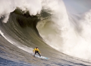 PG电子游戏-世界排名争夺战之夜，文班亚马如何彻底打爆防线