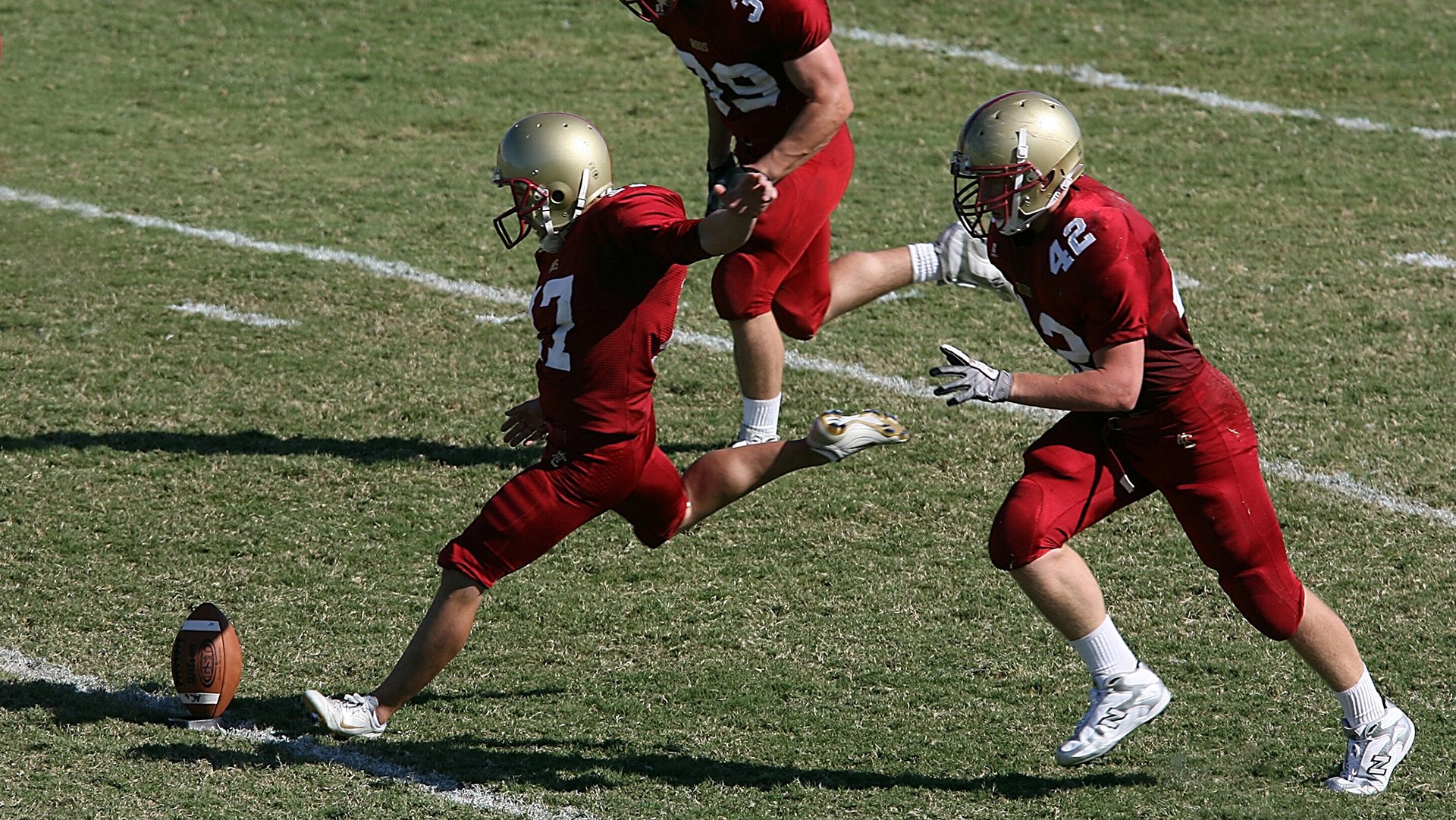 京多安爆发引领德国战车，喀麦隆单节狂潮击溃玻利维亚—足球世界的多元爆发时刻
