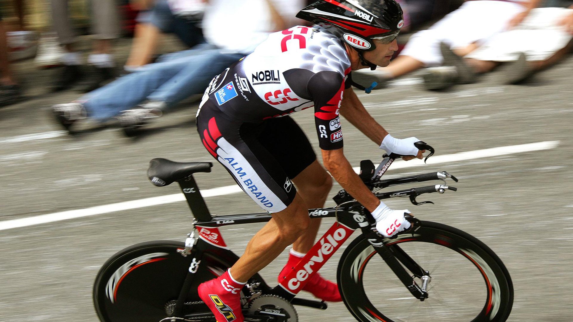 尤文粉碎波兰，弗拉霍维奇一锤定音，化身关键先生